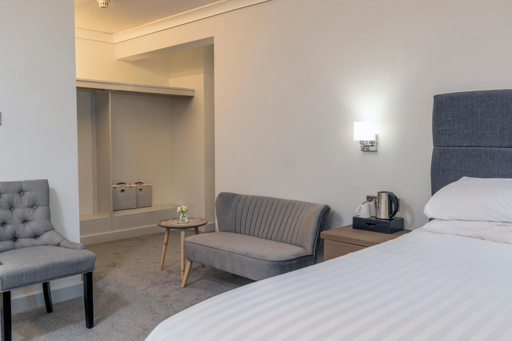 Hotel St Pierre, Sure Hotel Collection By Best Western Wakefield Exterior photo