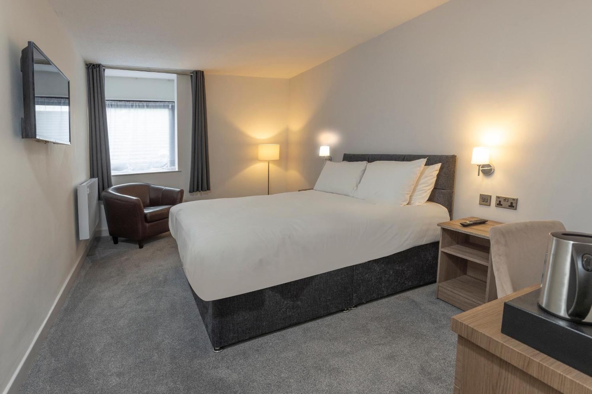 Hotel St Pierre, Sure Hotel Collection By Best Western Wakefield Exterior photo